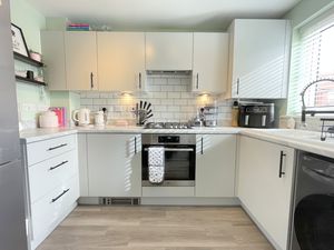 Jefferson Way- click for photo gallery